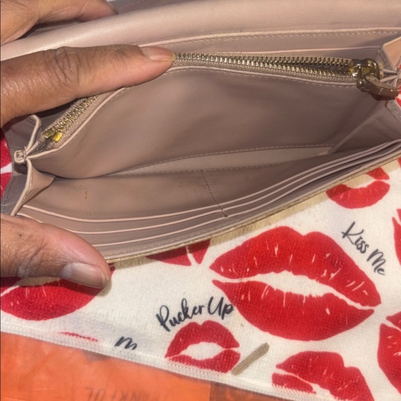 Miu Miu Beige Crocodile-Embossed Wallet - Picture 9 of 10